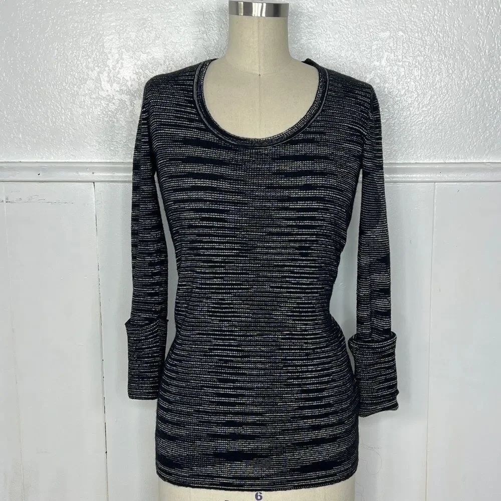 Missoni black knit 🧶 round scoop neck sweater 8